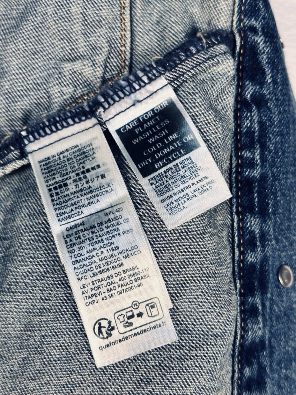 Levi's 90's Trucker Jacket Small Shrunken Rhinestone Denim Jacket D.Wash Western - Picture 11 of 13